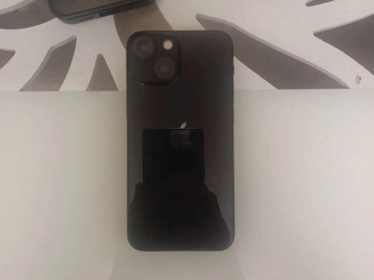 Продам iPhone 13 mini с дефектами - Смартфоны (Электроника) в Братск