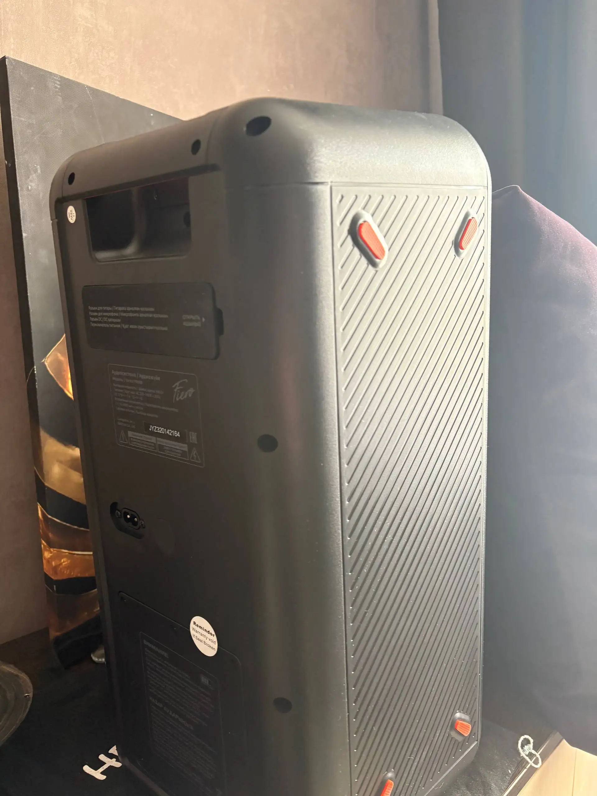 Продам колонку почти новую - Аудиотехника (Электроника) в Братск