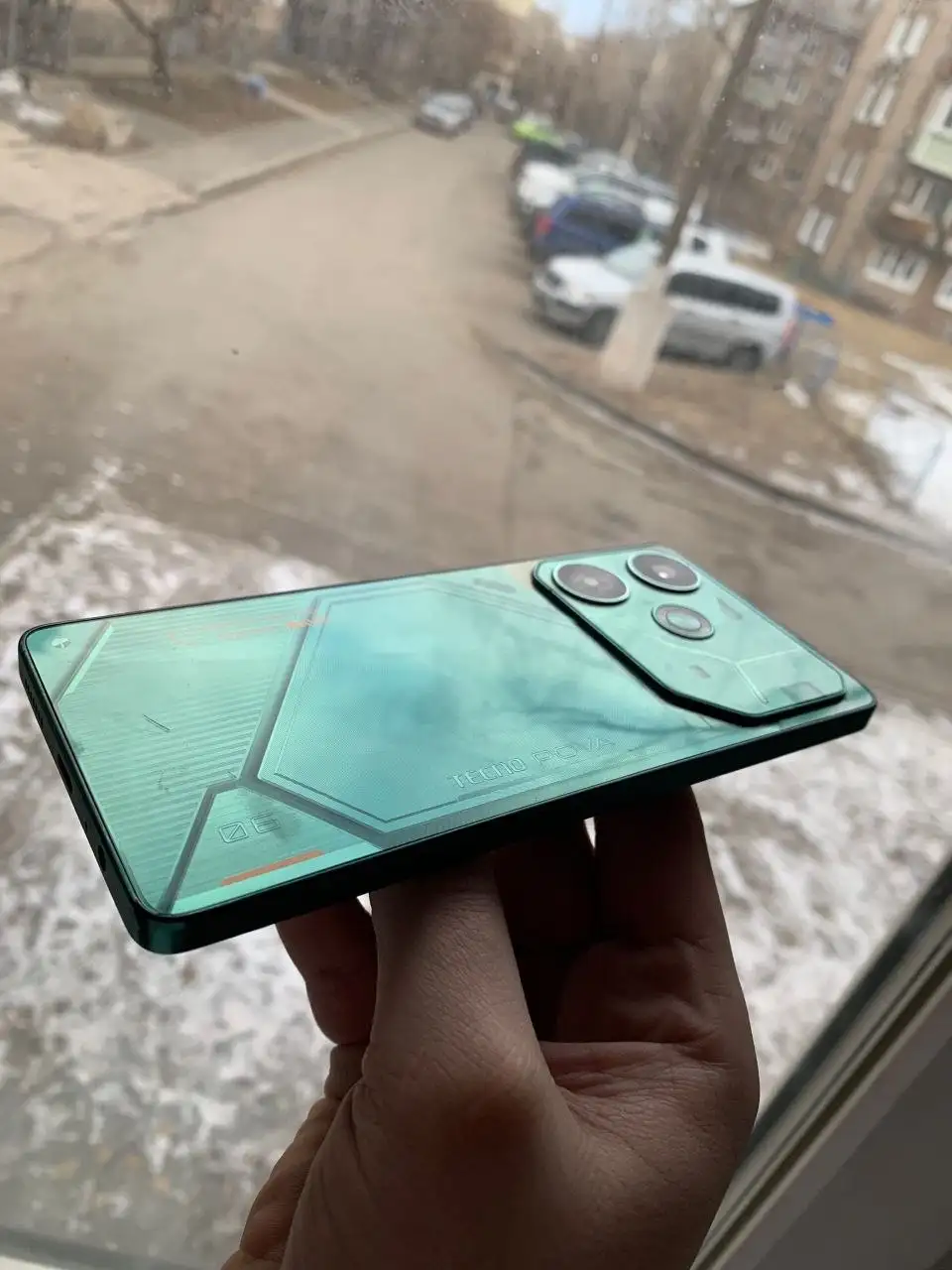 Обмен телефонов Tecno Pova 6 и iPhone XS Max - Смартфоны (Электроника) в Братск