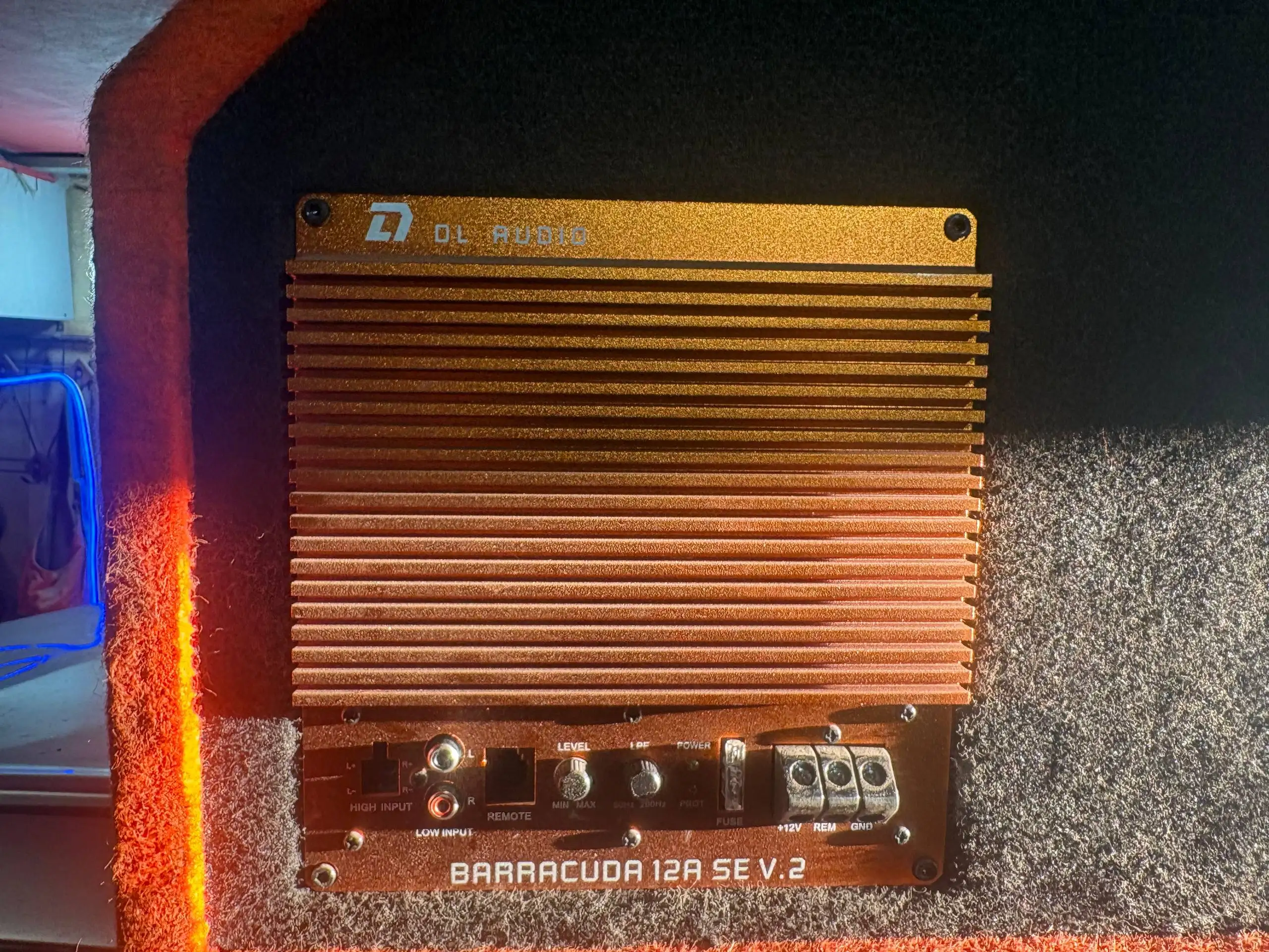 Продам саб активник - Барахолка в Братск