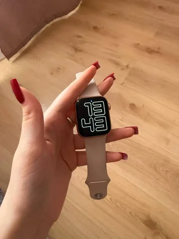 Продажа часов Apple Watch - Комплектующие в Братск