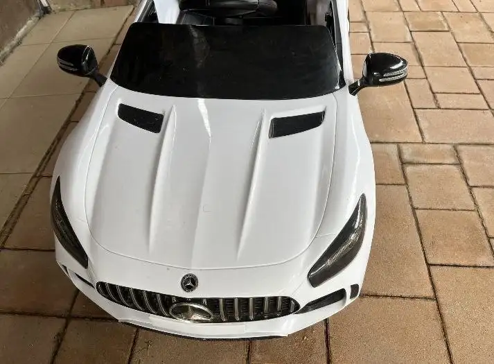 Продам 2 электромобиля для детей - Детские товары (Барахолка) в Братск