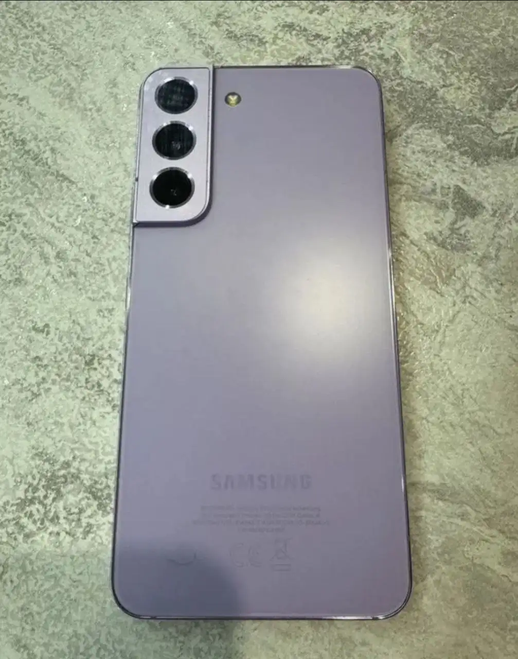 Обмен Samsung S22 - Мобильные телефоны (Электроника) в Братск