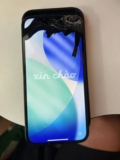 Продам IPhone 12 - Игры и приставки в Братск