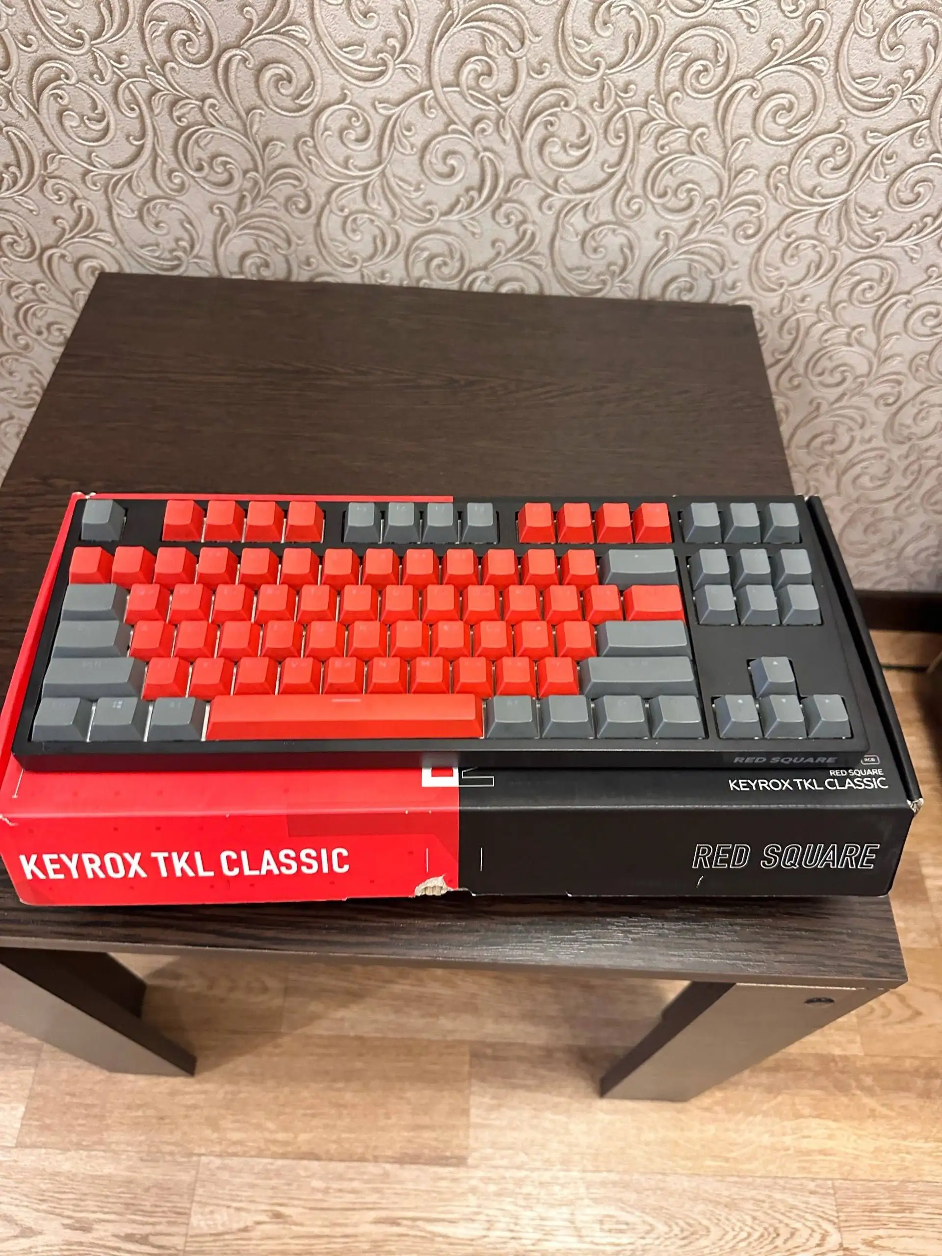 Продам игровую клавиатуру RED SQUARE KEYROX TKL classic - Клавиатуры (Электроника) в Братск