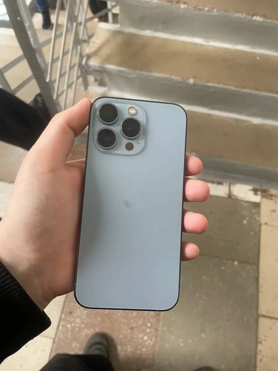 iPhone 13 Pro 128GB 77% батареи полный комплект - Смартфоны (Электроника) в Братск