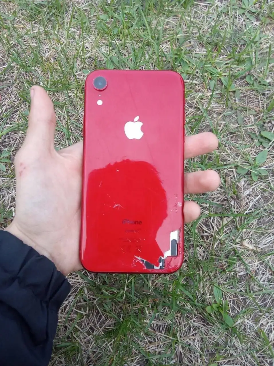 iPhone XR 64 ГБ - Смартфоны и гаджеты (Электроника) в Братск