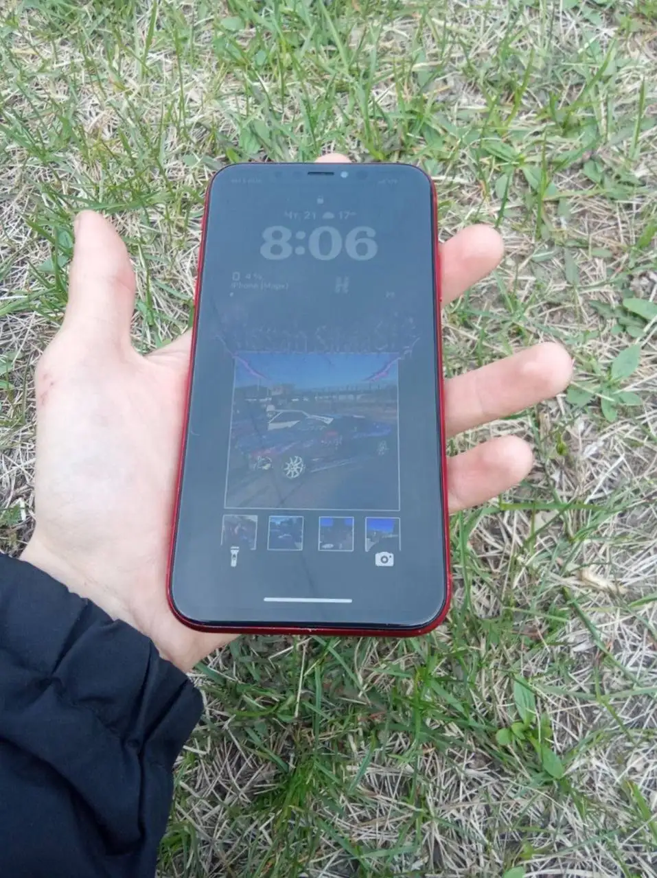 iPhone XR 64 ГБ - Смартфоны и гаджеты (Электроника) в Братск