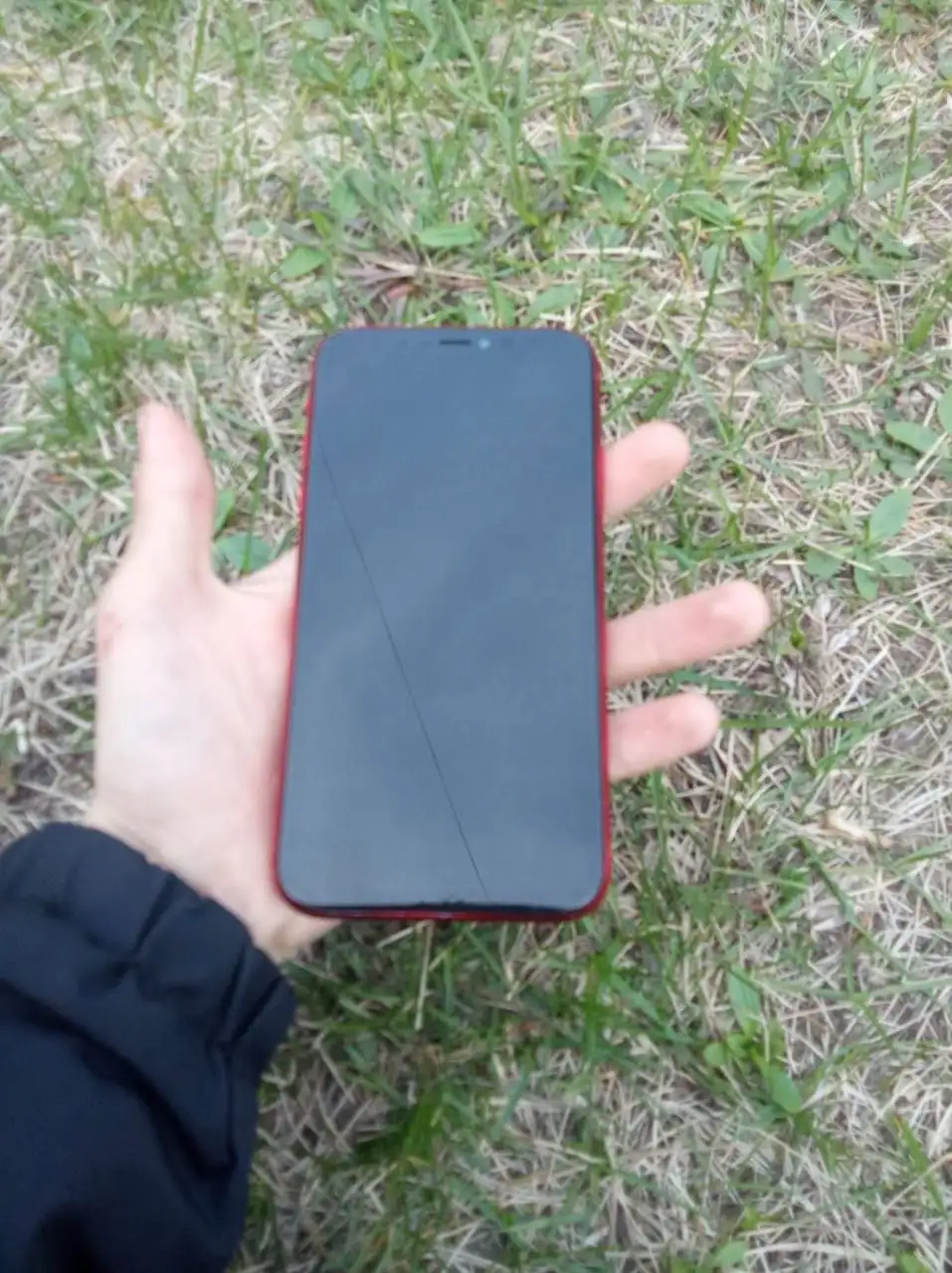 iPhone XR 64 ГБ - Смартфоны и гаджеты (Электроника) в Братск