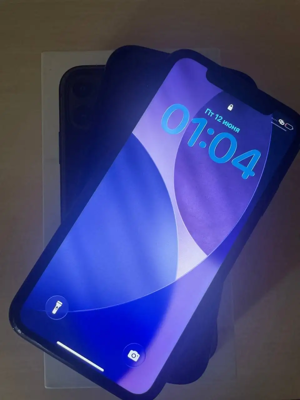 Продам iPhone 11 64GB в хорошем состоянии - Мобильные телефоны (Барахолка) в Братск