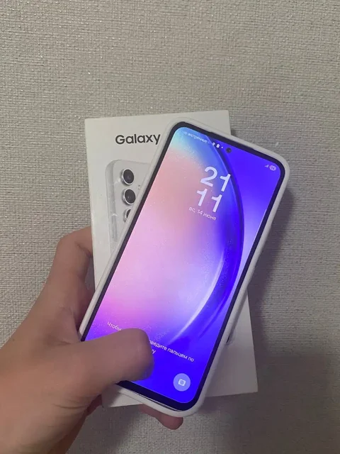 Samsung Galaxy A54 256GB белый - Телефоны в Братск