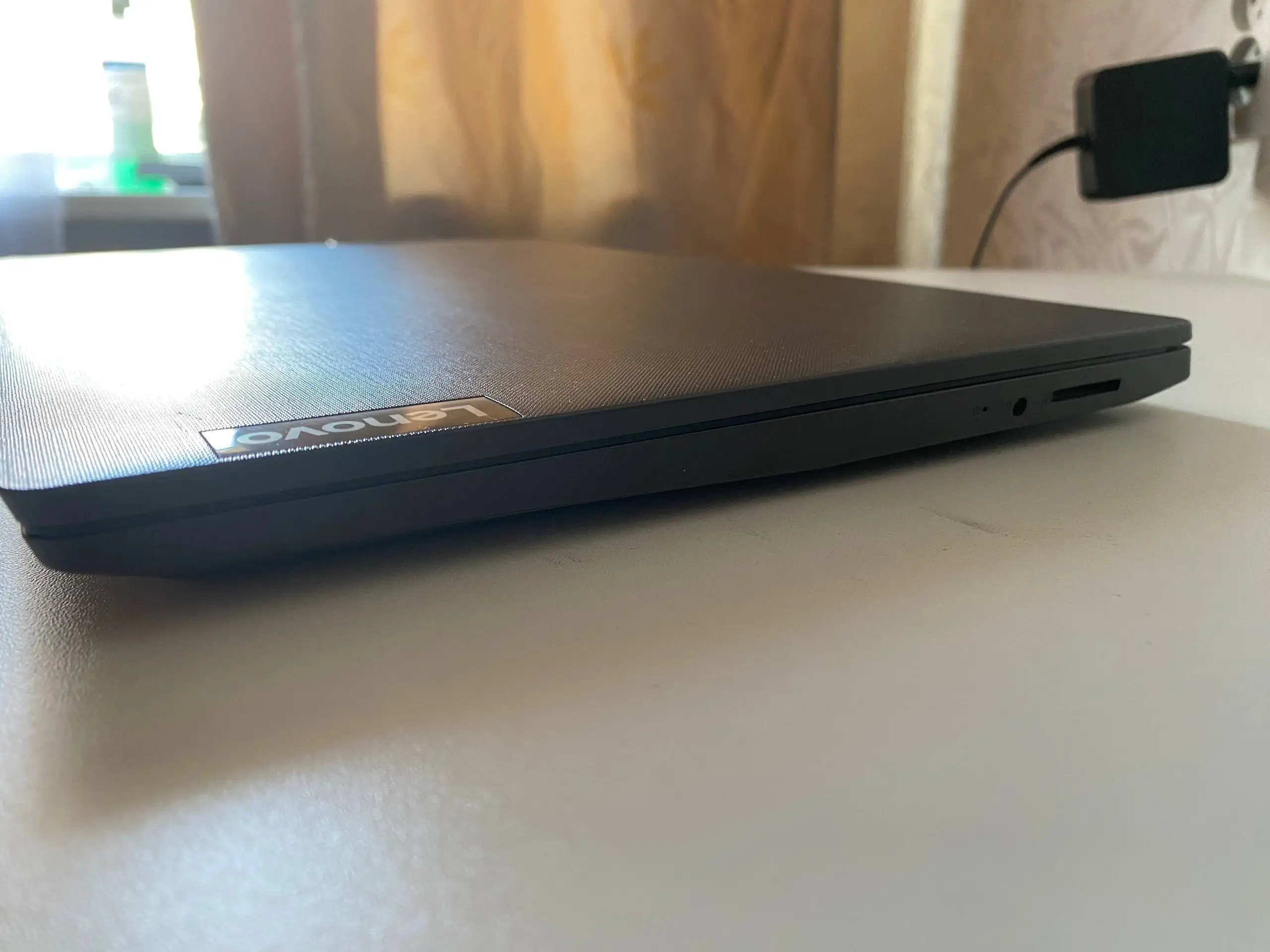 Продам ноутбук Lenovo V15-ADA - Ноутбуки (Электроника) в Братск