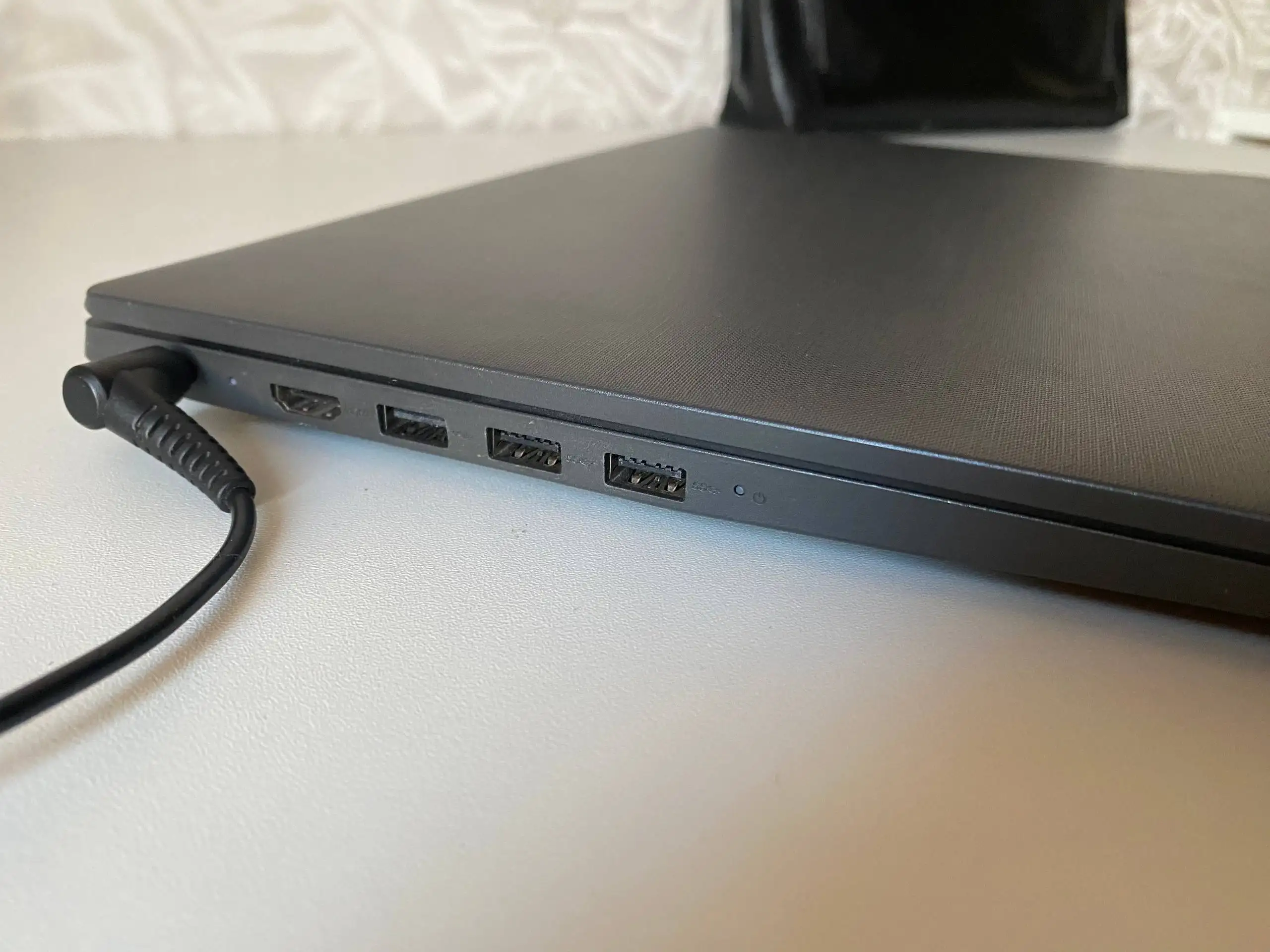 Продам ноутбук Lenovo V15-ADA - Ноутбуки (Электроника) в Братск