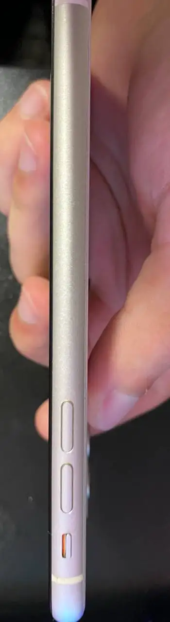 iPhone 11 в идеальном состоянии - Мобильные телефоны (Электроника) в Братск