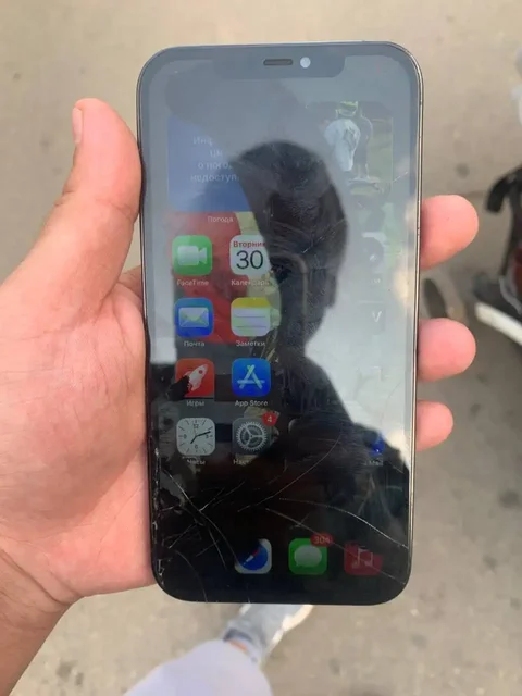 Обмен/продажа iPhone 12 Pro Max и Samsung A16 - Игры и консоли в Братск