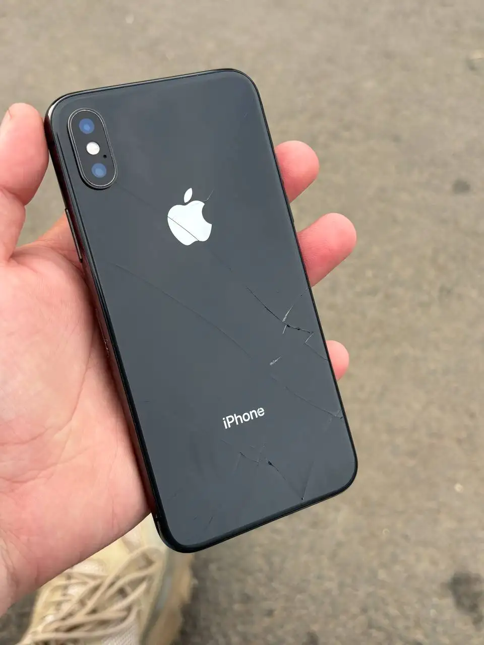 iPhone X 64GB - Смартфоны и гаджеты (Электроника) в Братск