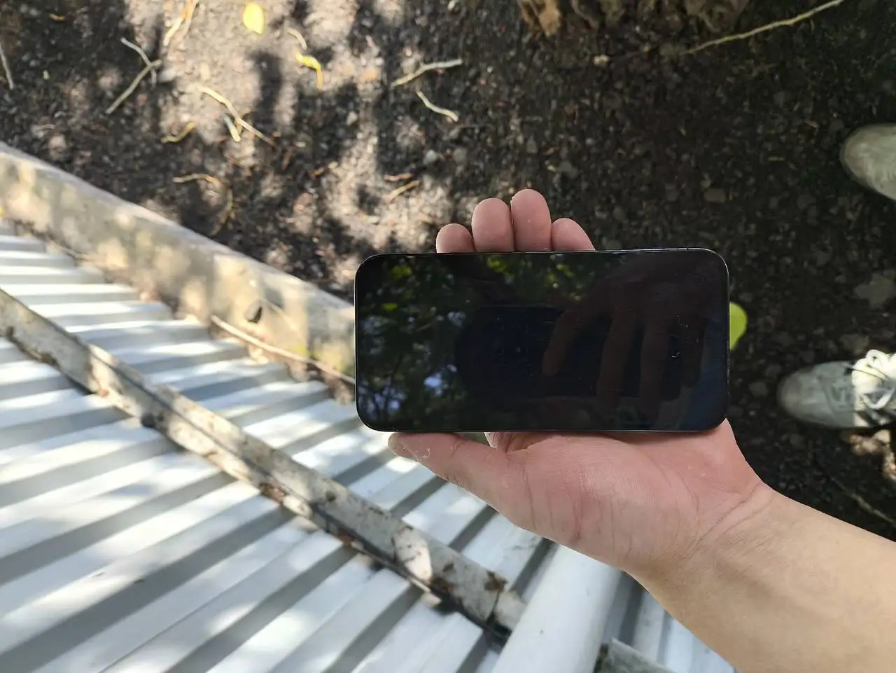 iPhone с дефектами - Телефоны (Электроника) в Братск