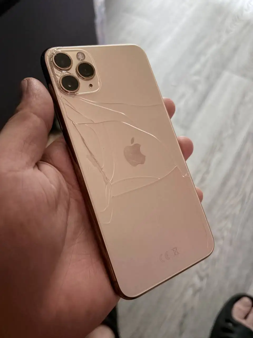 Продажа iPhone 11 Pro Max 256GB - Смартфоны (Электроника) в Братск