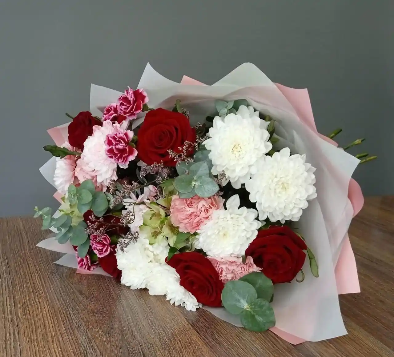 День матери - предзаказ цветочных подарков