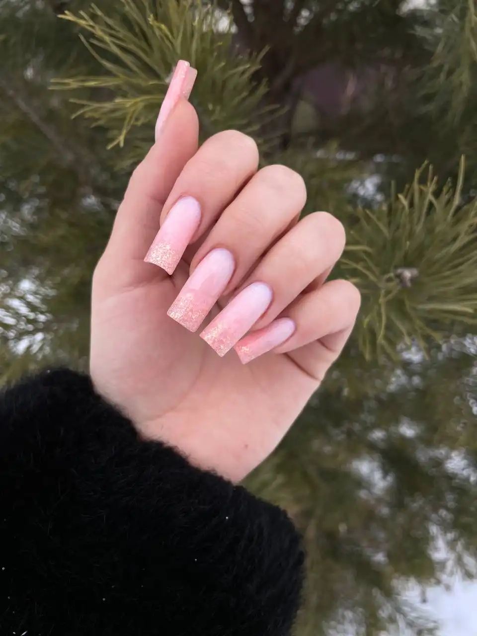 Маникюр, педикюр и наращивание ногтей в Барнауле