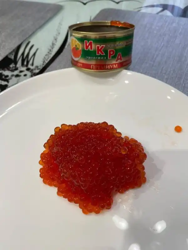Продажа икры лососевых в банках