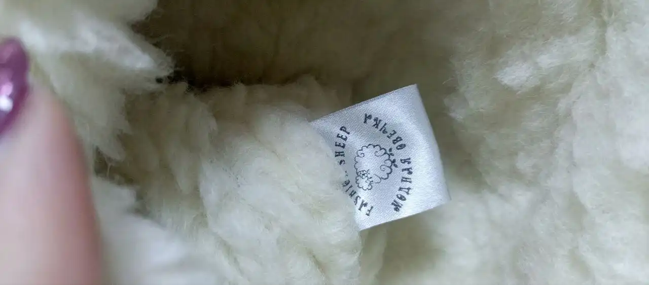 Зимний теплый конверт из натуральной овечьей шерсти