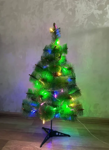 Продажа искусственной сосны с шишками - Барахолка в Барнаул