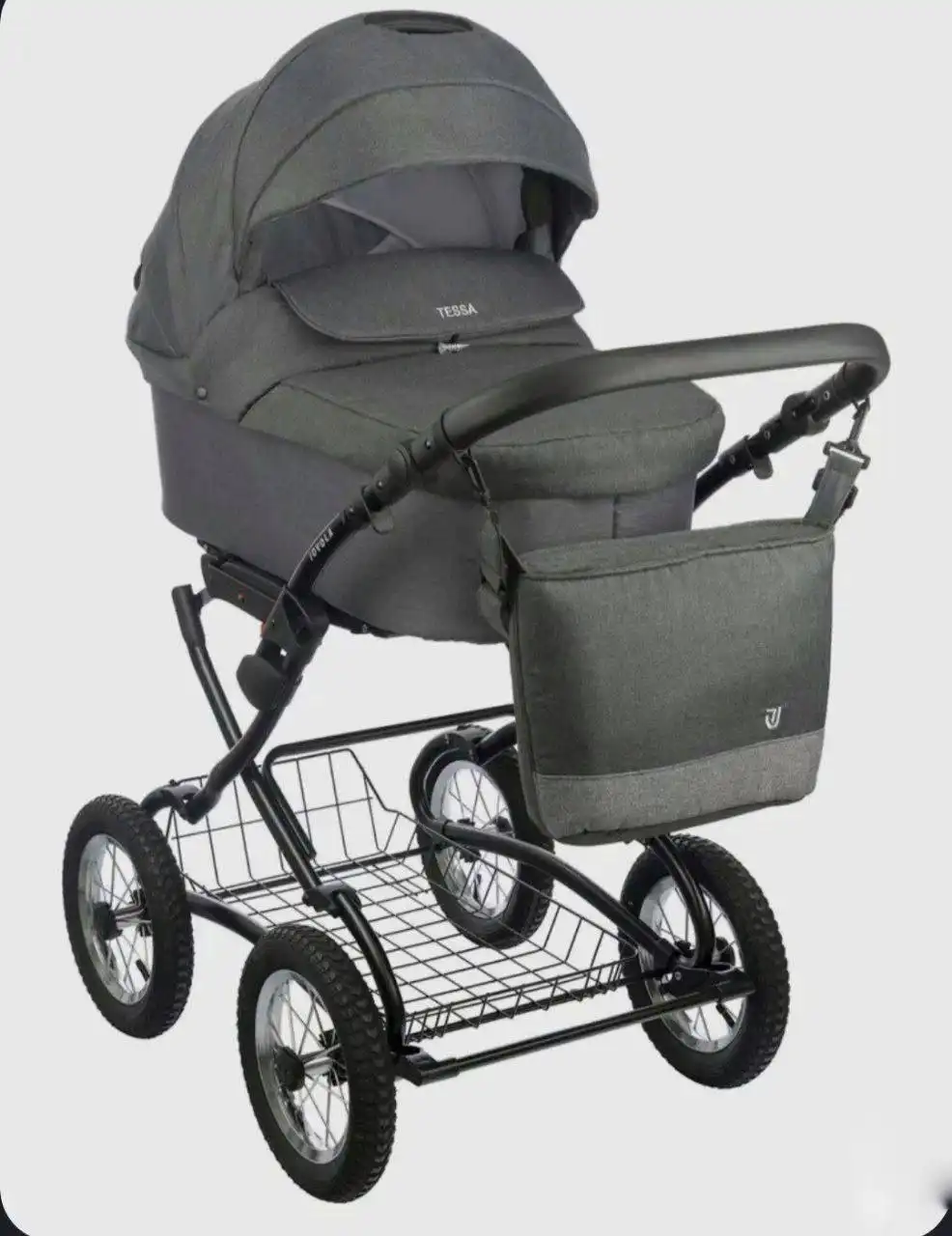 Продам коляску универсальную 2 в 1 Jovola Tessa Classic - Коляски (Товары для детей) в Барнаул