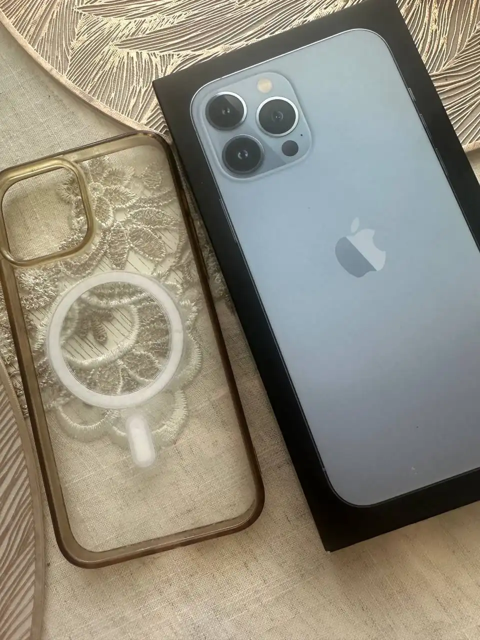 iPhone 13 Pro Max 128 ГБ голубой - Смартфоны (Электроника) в Барнаул