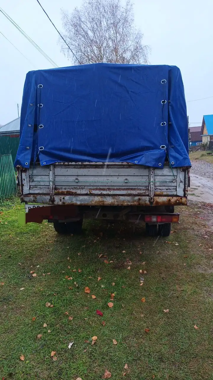 Продажа автомобиля 2001 года с двигателем 406