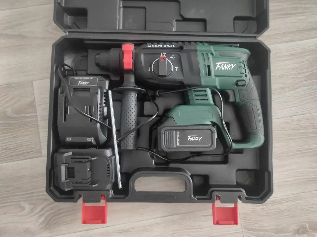 Продам беспроводной перфоратор Fanky 21В
