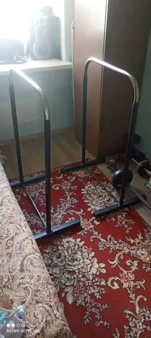 Спортивные брусья напольные самодельные - Праздничная атрибутика в Томск