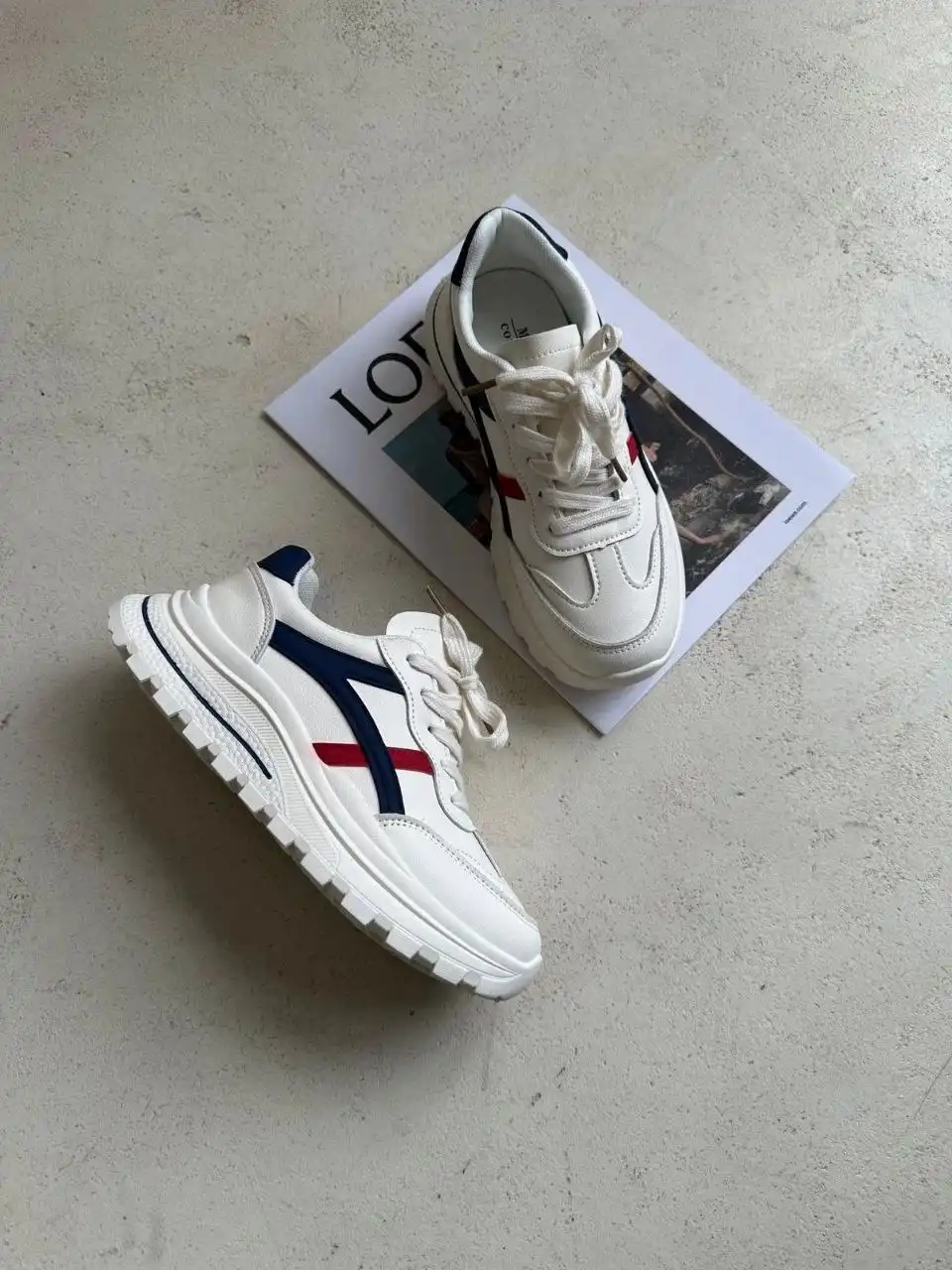 Новые кроссовки размер 39 - Обувь (Одежда) в Томск