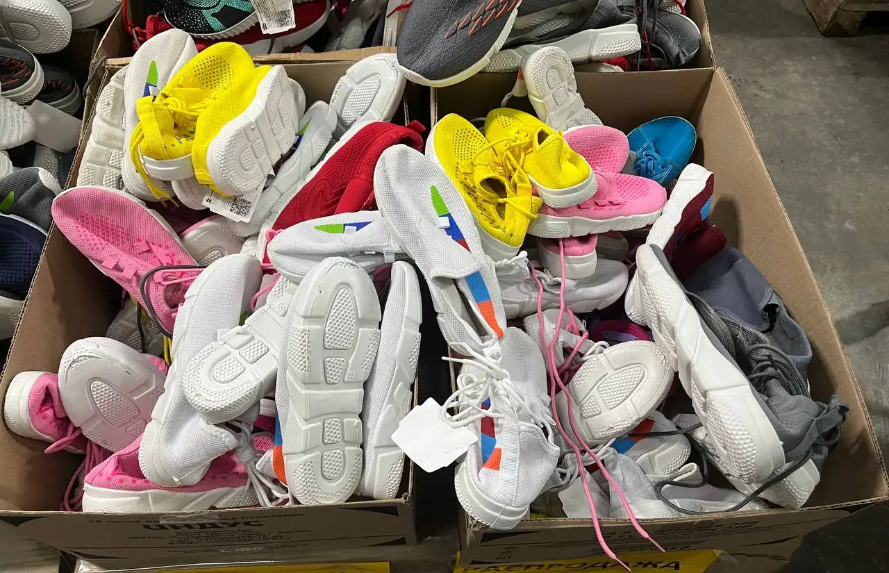 Детская обувь: кроссовки и сапоги - Обувь (Товары для детей) в Томск