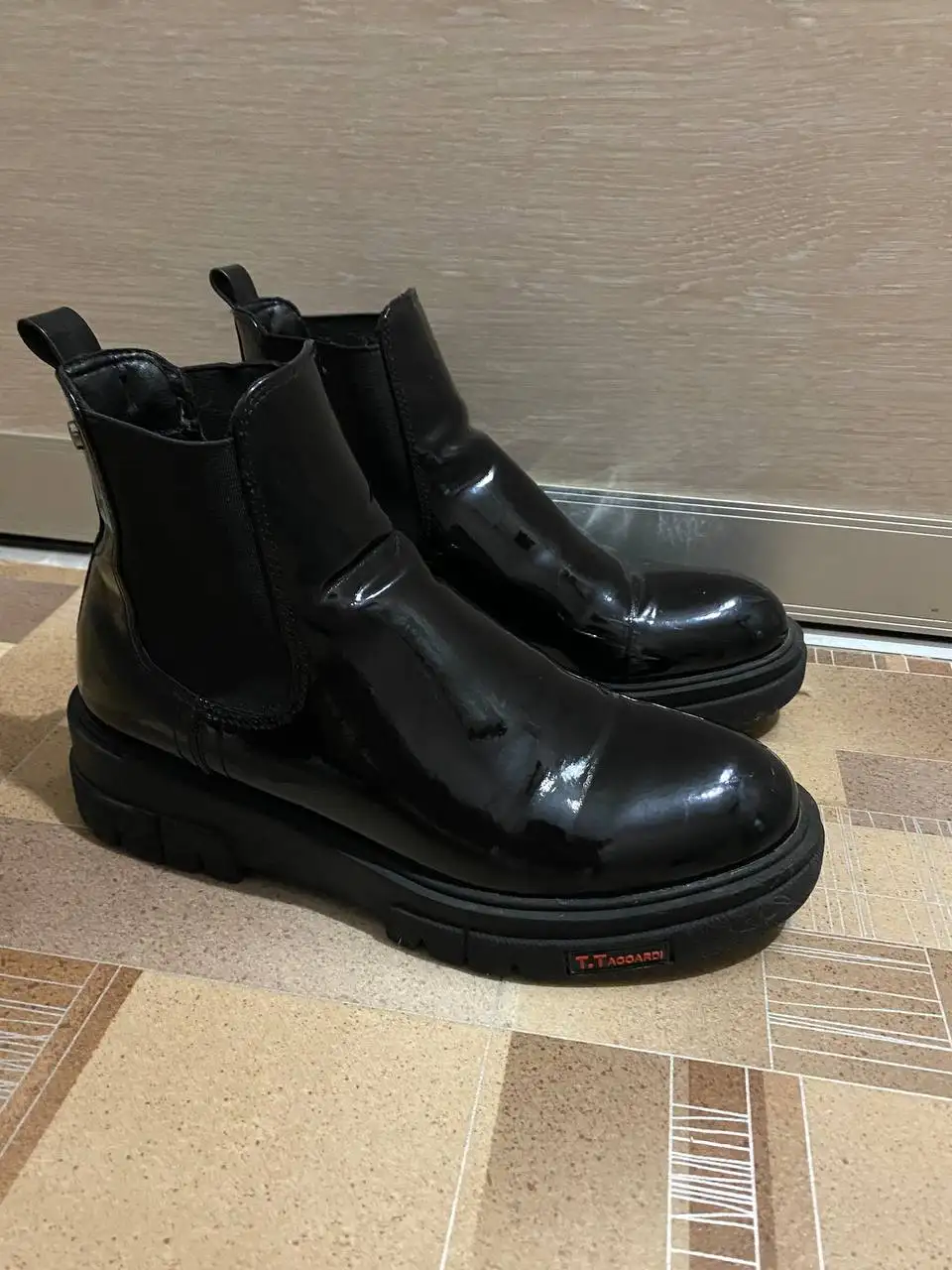 Одежда и обувь разных размеров - Женская одежда (Одежда) в Томск