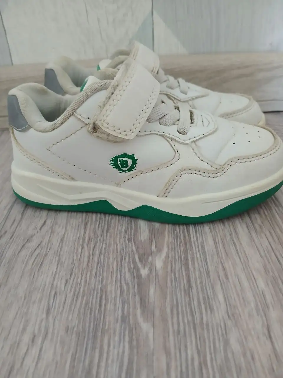 Кроссовки biker 25 размер б/у - Обувь (Одежда) в Томск