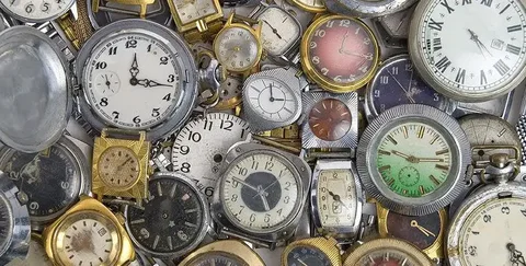 Покупка старых часов СССР для коллекции - Настольные игры в Томск