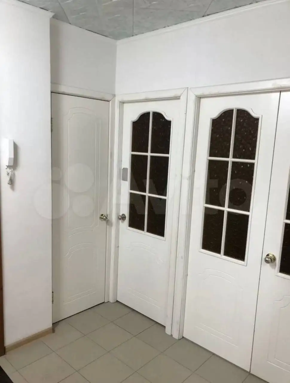 Сдается 3-комнатная квартира на первом этаже в центре Томска - Аренда квартир (Недвижимость) в Томск