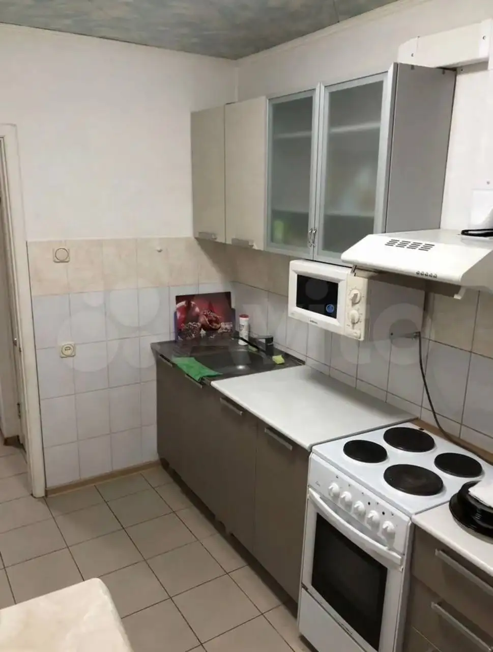 Сдается 3-комнатная квартира на первом этаже в центре Томска - Аренда квартир (Недвижимость) в Томск