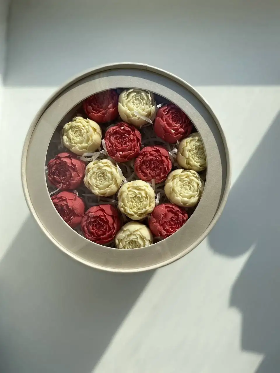 Наборы из шоколадных цветов и клубники к 8 марта - Подарки и цветы (Услуги) в Томск