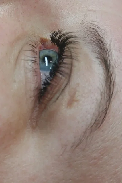 Услуги по наращиванию ресниц - Массажеры в Томск