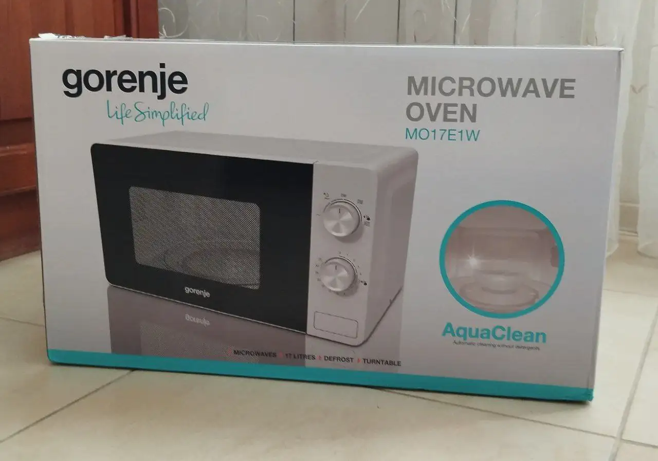 Микроволновка Горение 17л 700Вт - Электроника в Томск