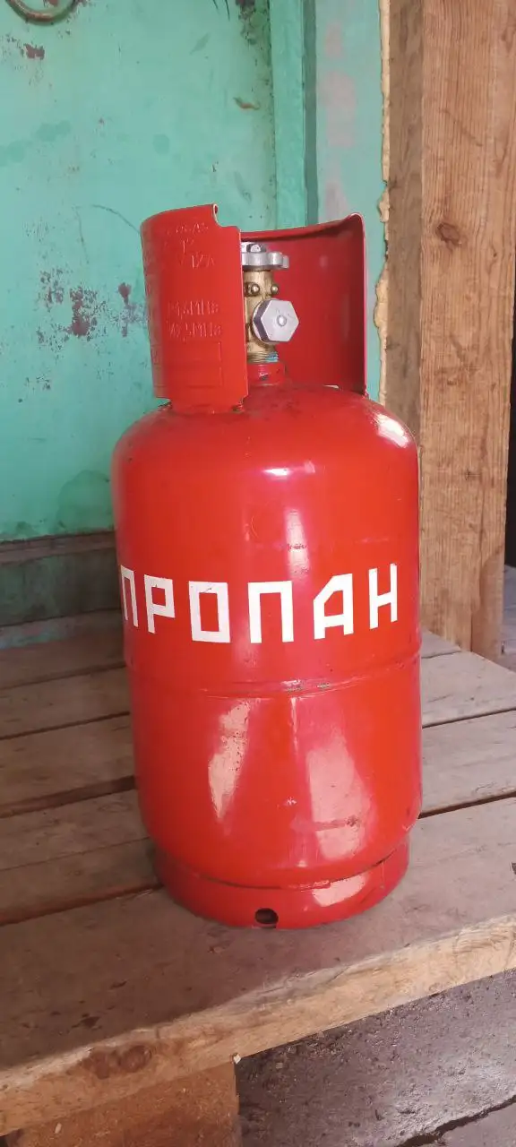 Продажа газового баллона и входной противопожарной двери - Барахолка в Томск