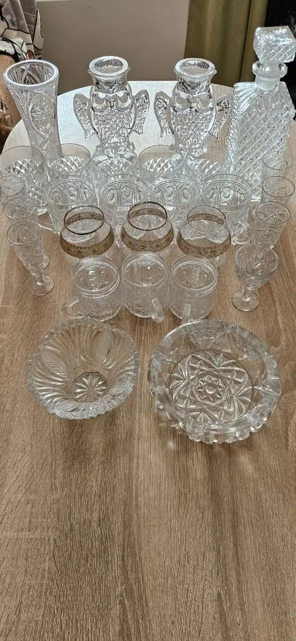 Хрустальная и стеклянная посуда 27 предметов - Посуда (Для дома и дачи) в Томск