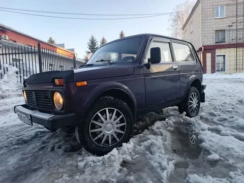Продам Нива 21214 2003 года - Легковые автомобили в Асино