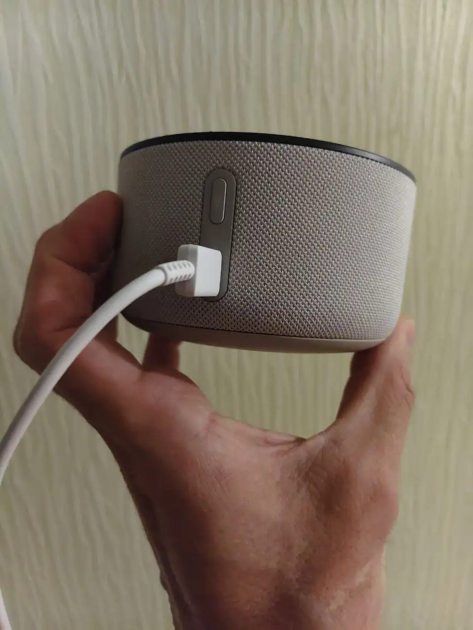 Продам Яндекс станцию Алиса модель yndx-00027 - Умные колонки (Электроника) в Томск