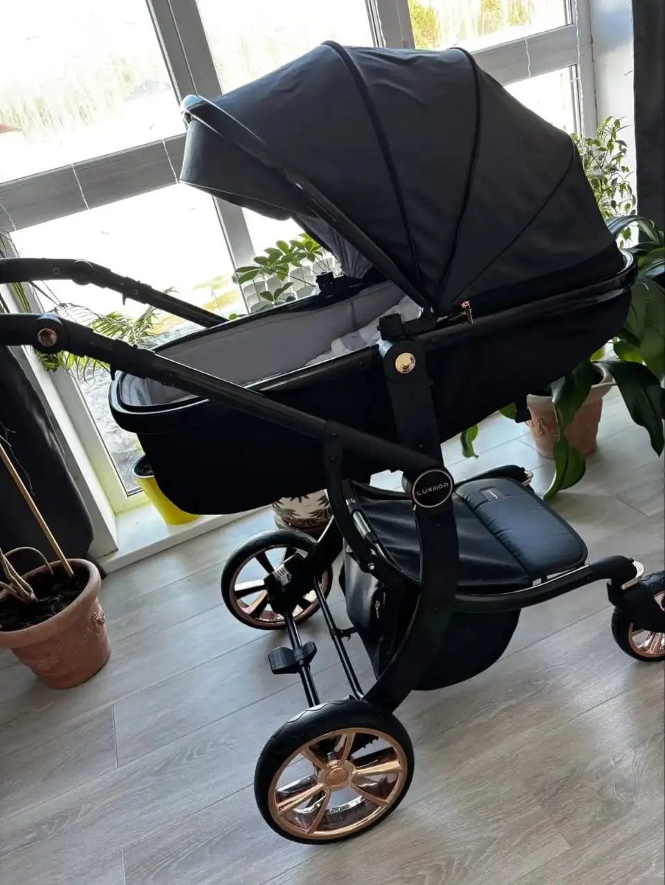 Продам коляску luxmom 3 в 1 - Коляски (Товары для детей) в Томск