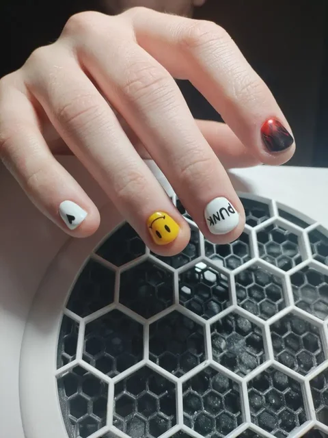 Маникюр с гарантией и скидками - Квартира в Томск