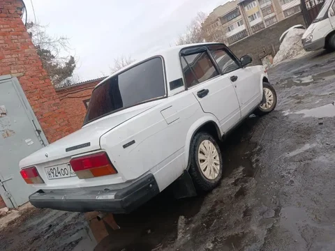 ВАЗ 2107 2004 г.в. - частное объявление в Асино