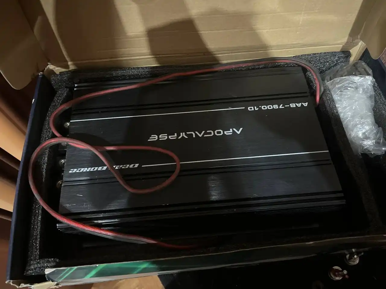 Продам комплект автозвука